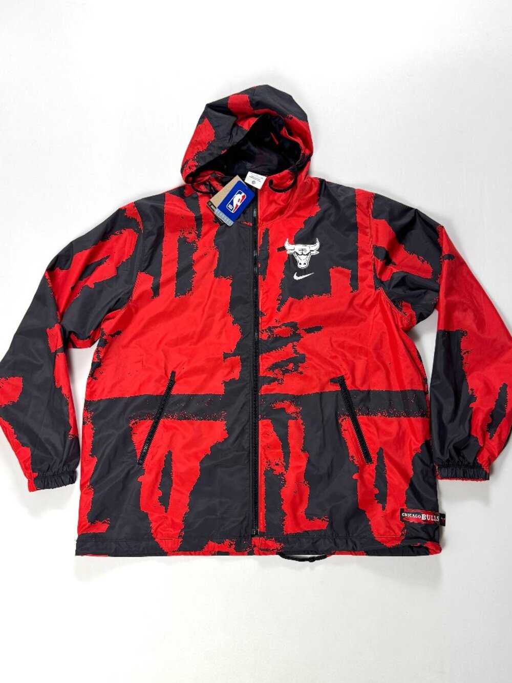 Nike Mens Chicago Bulls Windbreaker Hooded Jacket Sz XL NWT New HV9692-010 NBA